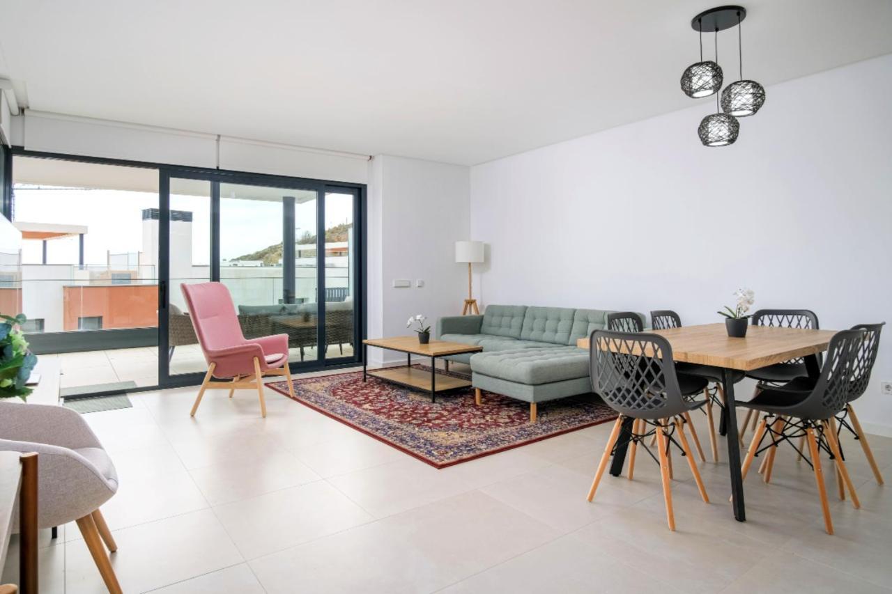 Modern Apartment-Sea View フエンヒロラ エクステリア 写真