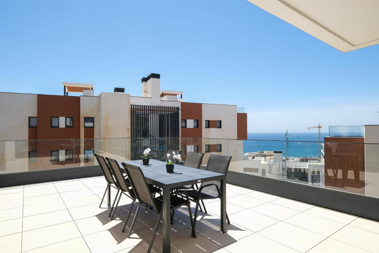 Modern Apartment-Sea View フエンヒロラ エクステリア 写真